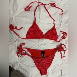 Triangl suit size small top and xs bottoms